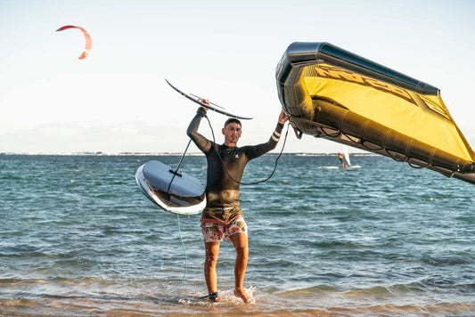 Nos conseils pour débuter le Wing Foil à La Réunion - RidinBox