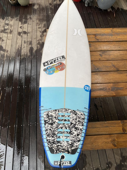DV Pyzel Bastard Surfboard 5'7 X 18 3/4 - 24,4LTS