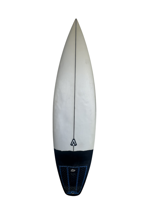 Planche de surf ANALOGY - 5'11" - 28Lts Black tail dip - OKAZ